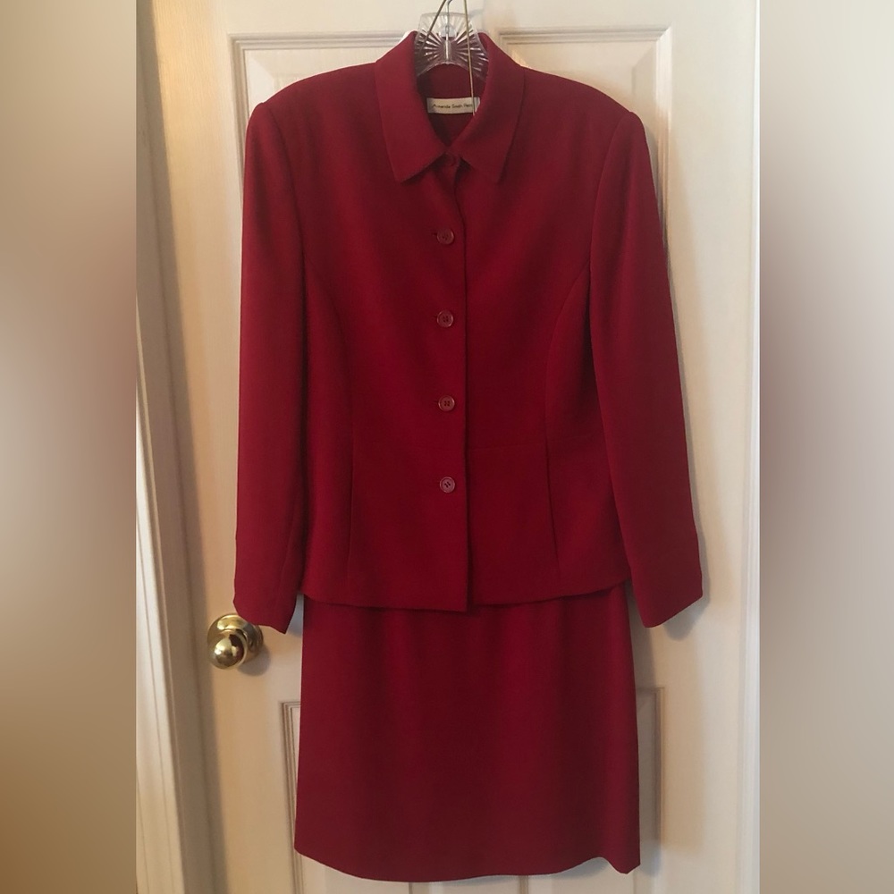 Petite Amanda Smith red skirted suit, size 8P